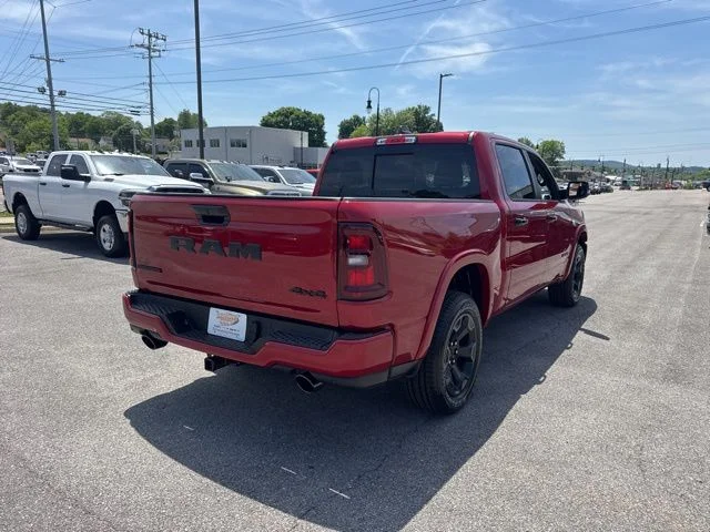 New 2026 Molten Red Pearl-Coat Exterior Paint RAM Big Horn/Lone Star image 7