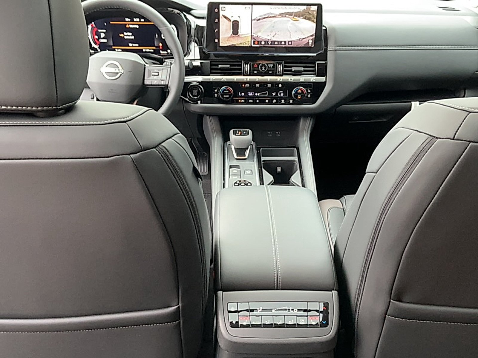 New 2026 Everest White Pearl Tricoat Nissan Platinum image 16