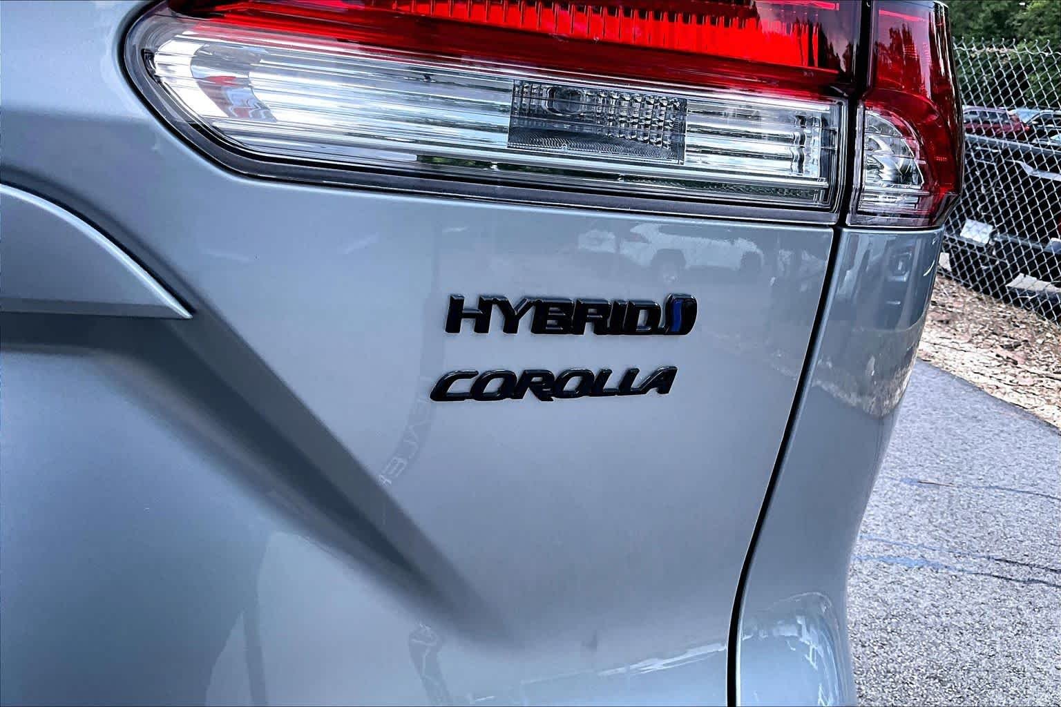 Used 2023 Sonic Silver Toyota Hybrid S image 10