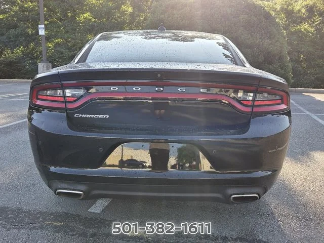 Used 2023 Black Dodge SXT image 4