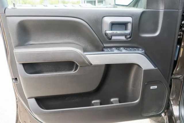 Used 2018 HAVANA METALLIC Chevrolet LT image 13