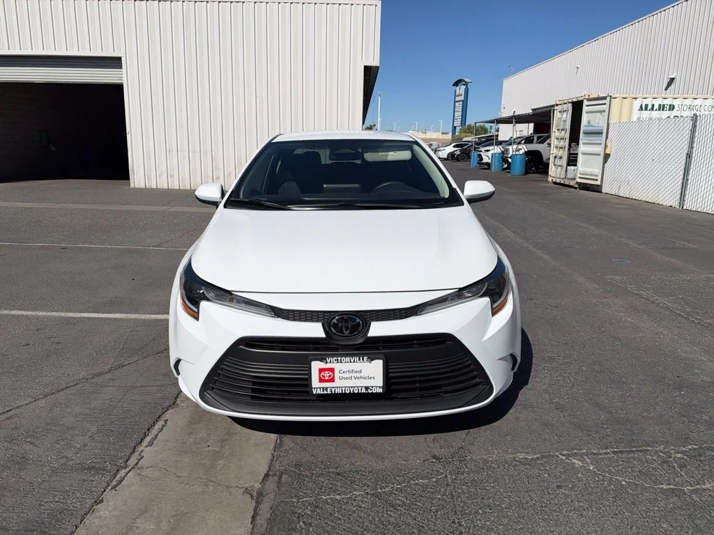 Used 2025 White Toyota LE image 4
