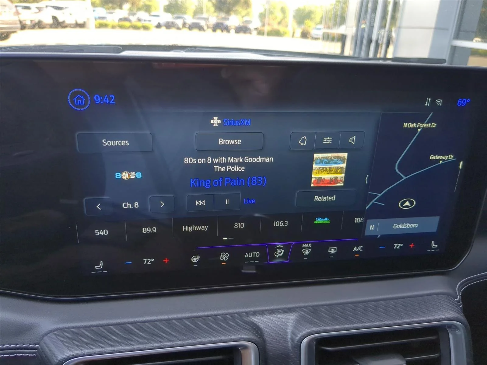 Used 2025 Shadow Black Ford GT Premium image 20