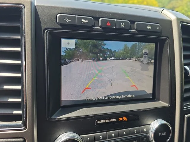 Used 2020 Silver Ford XLT image 17