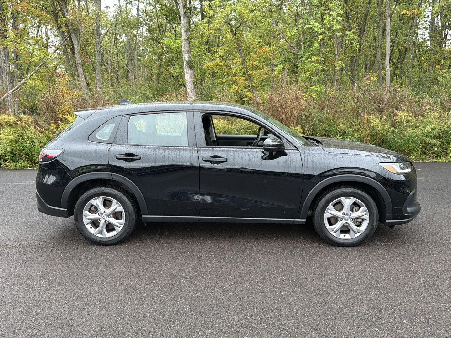 Used 2024 Crystal Black Pearl Honda LX image 7