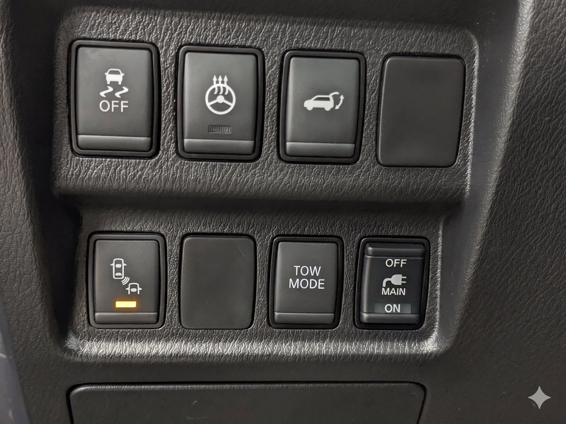 Used 2019 Black Nissan SL Premium - Leather - Sunroof - 360 Camera - 2 Sets Wheels & Tires & Much More image 21