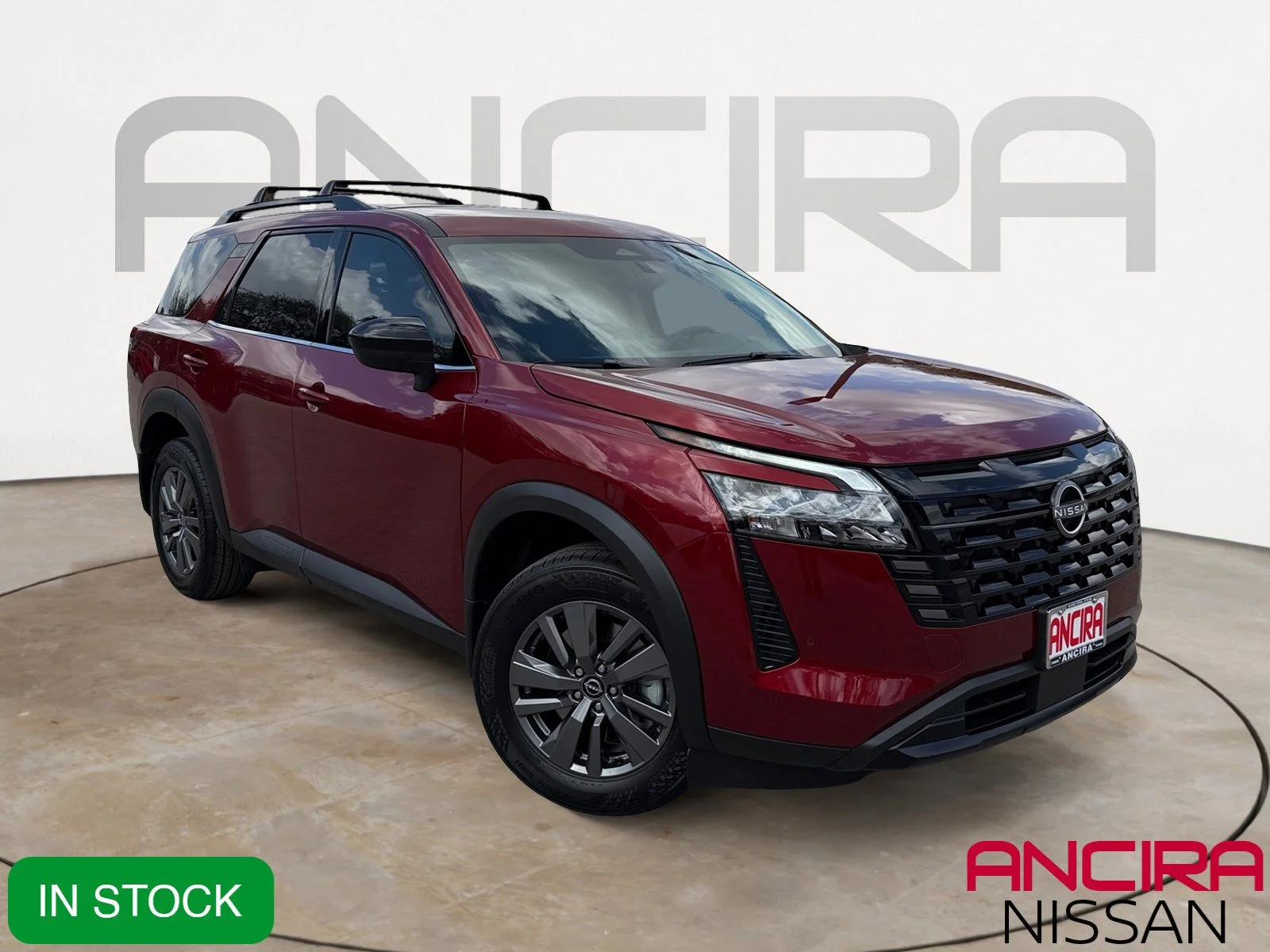 2026 Nissan Pathfinder SV 4WD's photo
