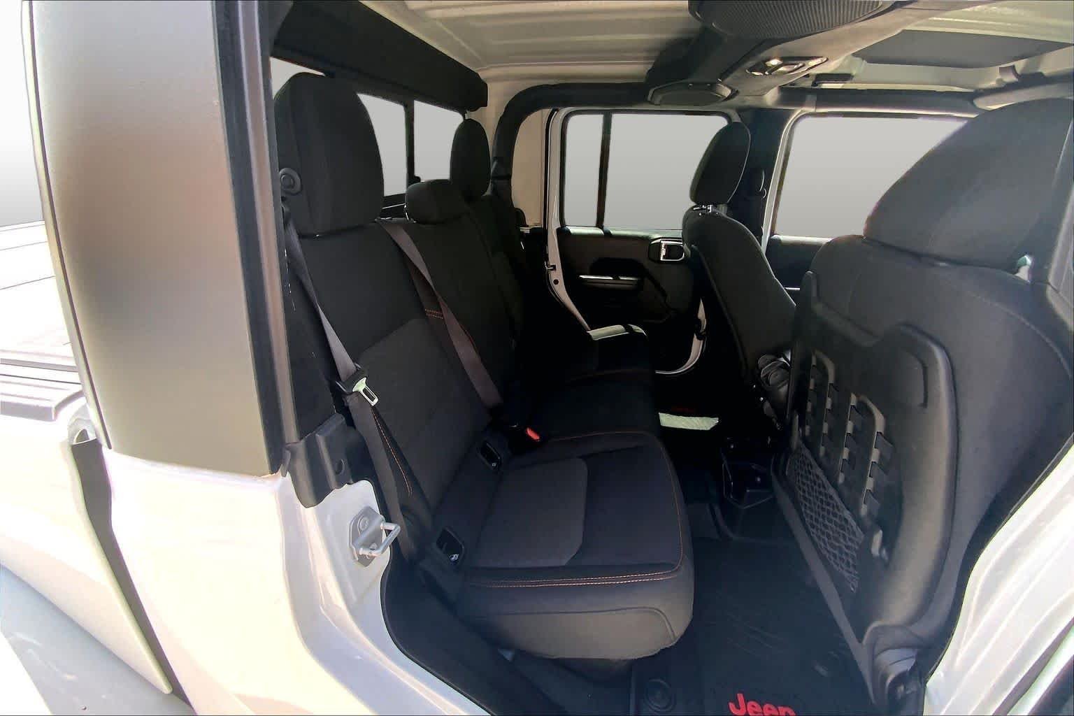 Used 2021 Bright White Clearcoat Jeep Mojave image 20