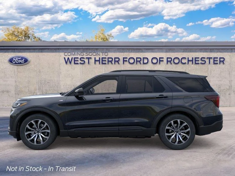 New 2026 Agate Black Metallic Ford ST-Line image 4