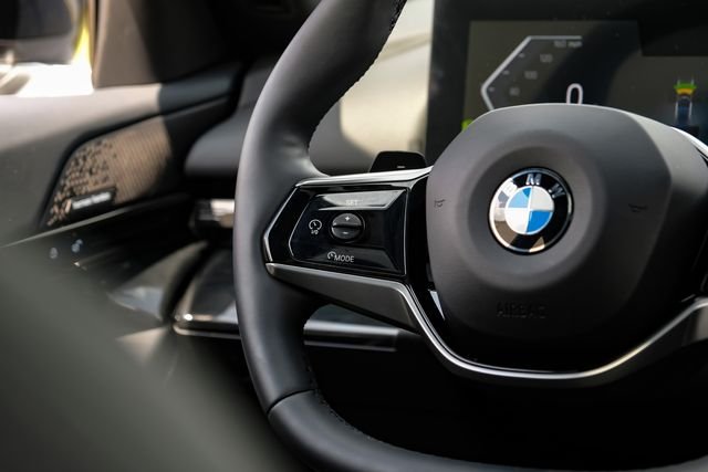 Used 2025 Black BMW 530i image 20