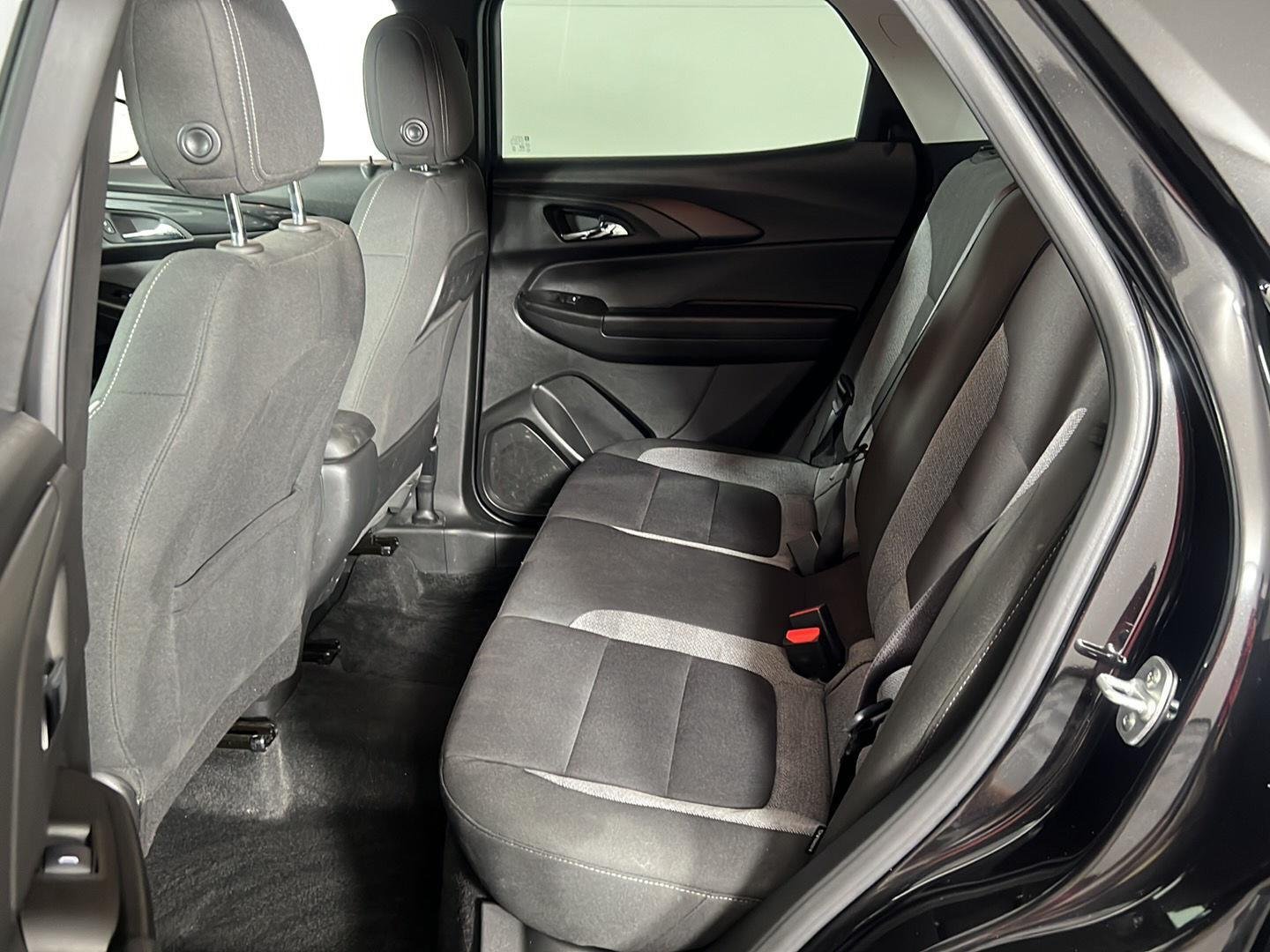 Used 2025 Mosaic Black Metallic Chevrolet LT image 10