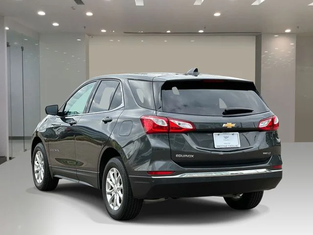 Used 2020 Gray Chevrolet LT image 3