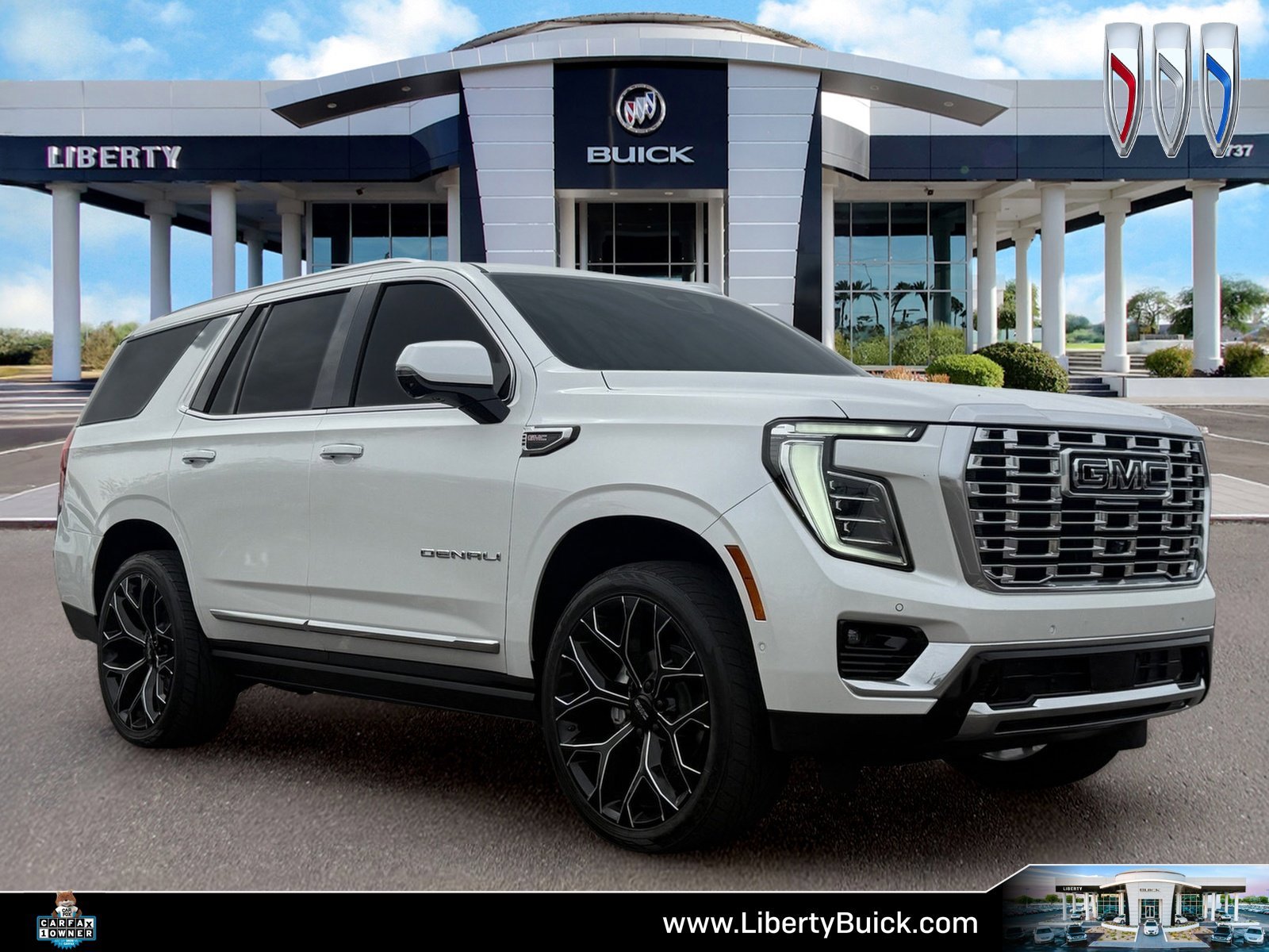 2025 GMC Yukon 4WD Denali's photo