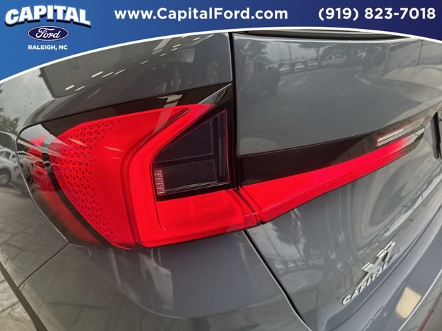 Used 2023 Gray BMW xDrive28i image 15