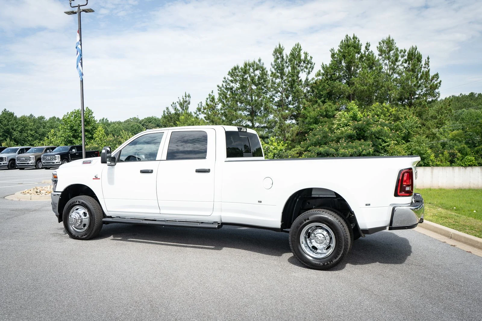 New 2026 White Ram Tradesman image 7