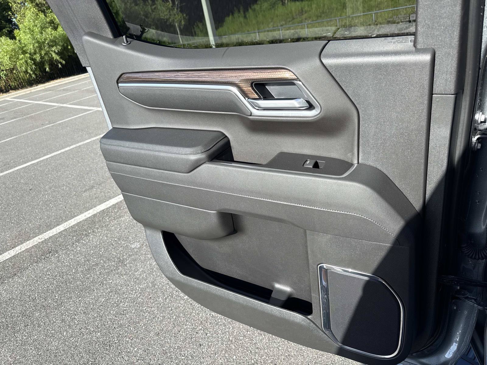 2026 Chevrolet Silverado 1500 LT Trail Boss - Photo 9