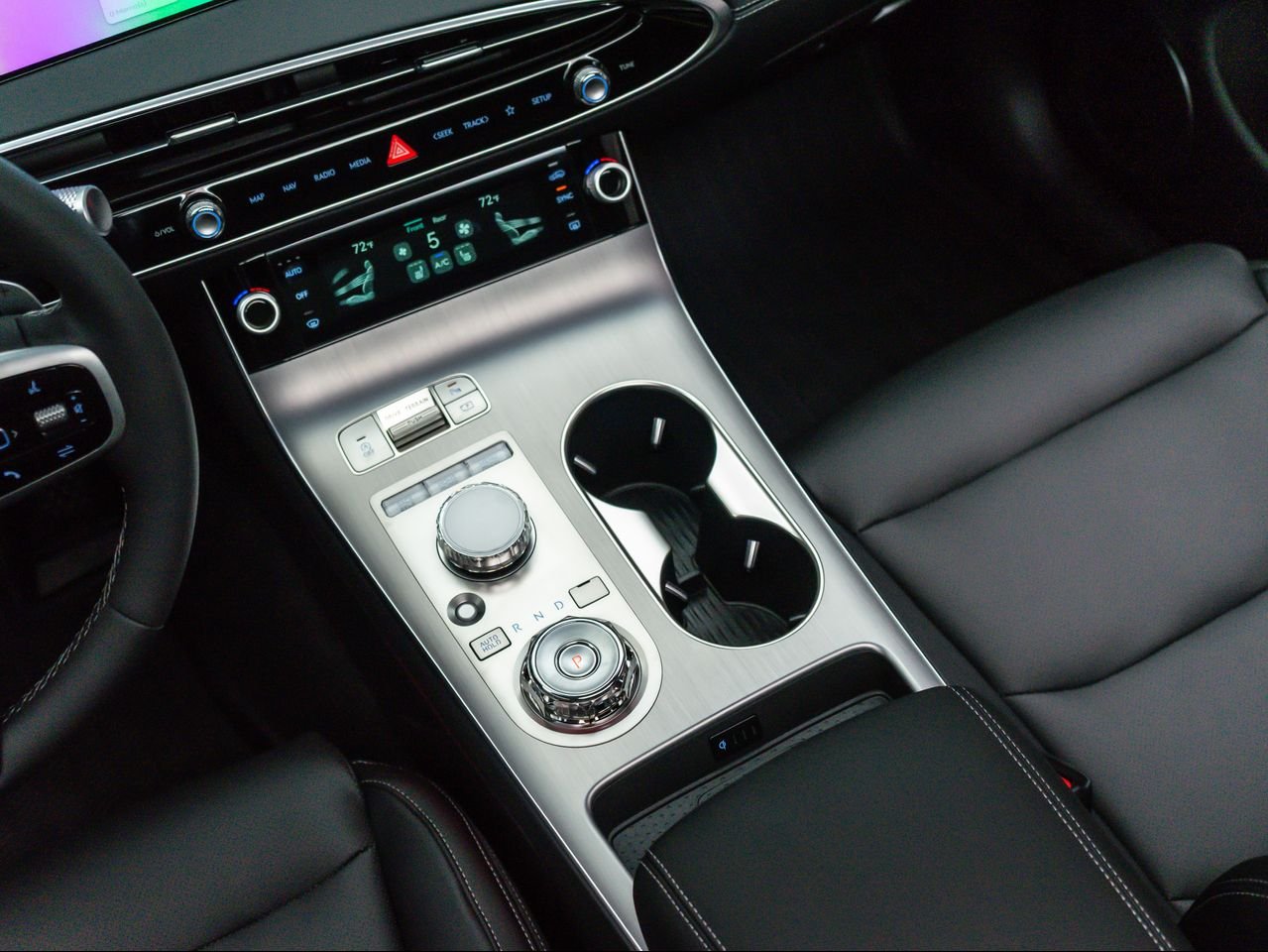 New 2026 Savile Silver Genesis 2.5T SELECT image 26