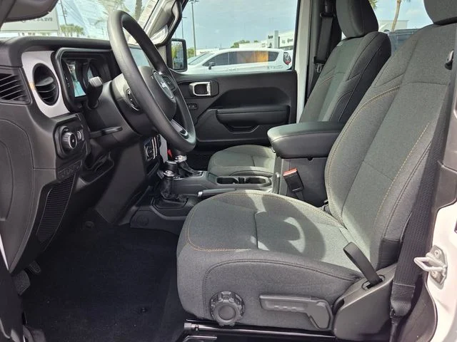 New 2026 Bright White Clear-Coat Exterior Paint Jeep Sport image 13