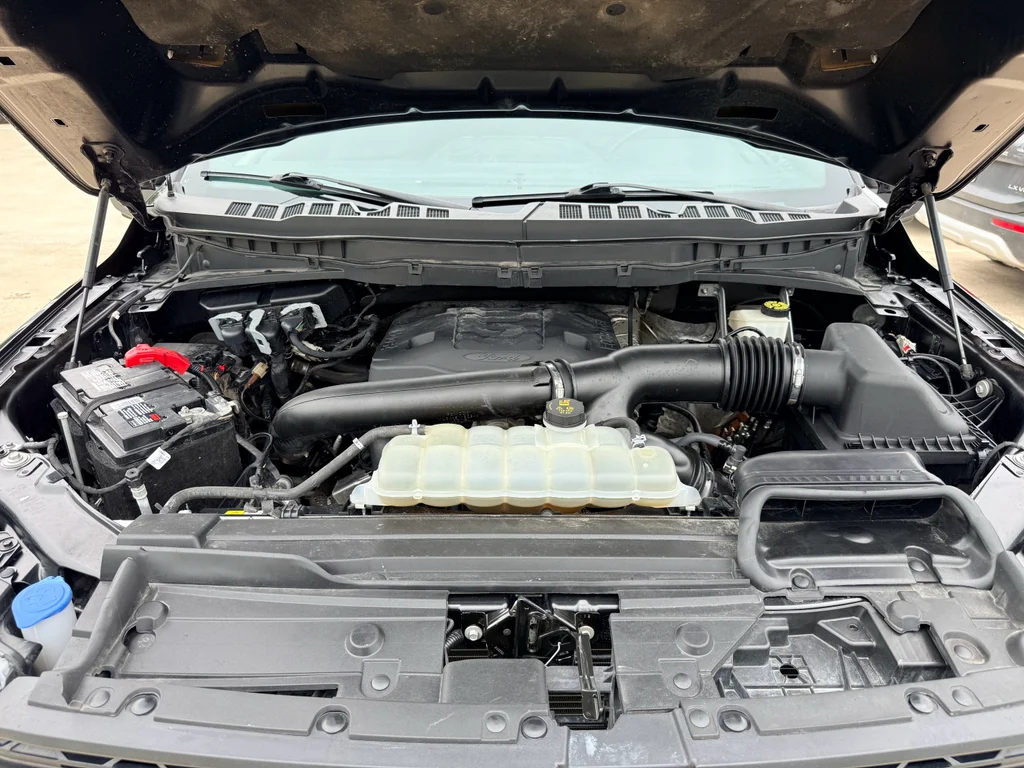 Used 2023 Agate Black Metallic Ford Tremor image 32