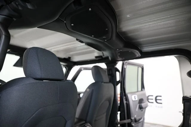 New 2026 Black Clearcoat Jeep 85th Anniversary Edition image 22