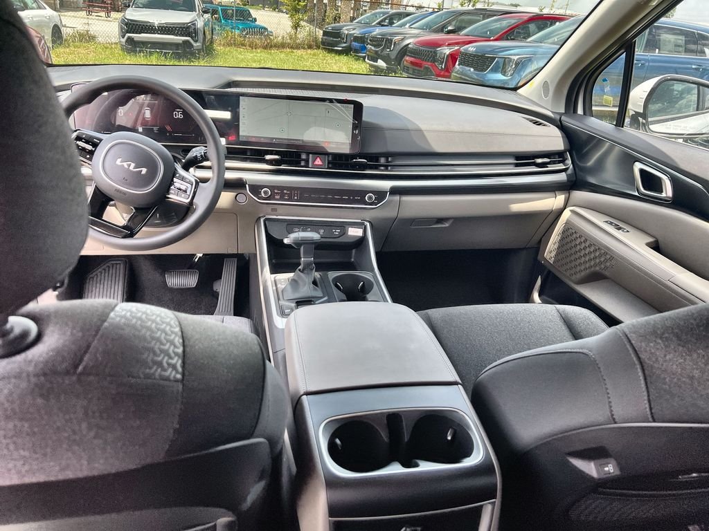New 2026 White Kia LX image 21