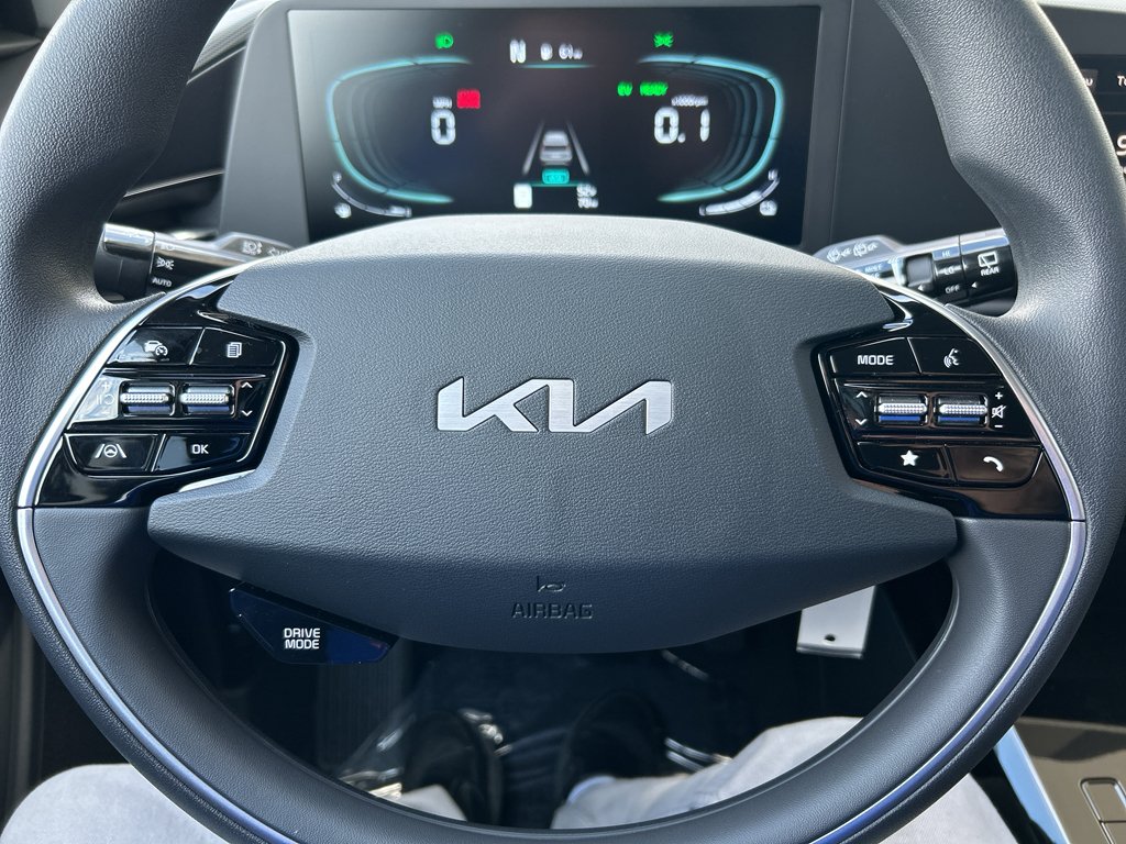 New 2026 Interstellar Gray Kia LX image 21