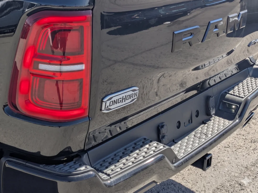 New 2026 Black RAM Tungsten - - 4x4 - 540HP Turbo I6 - Adaptive Cruise Control - Park Assist & More! image 11