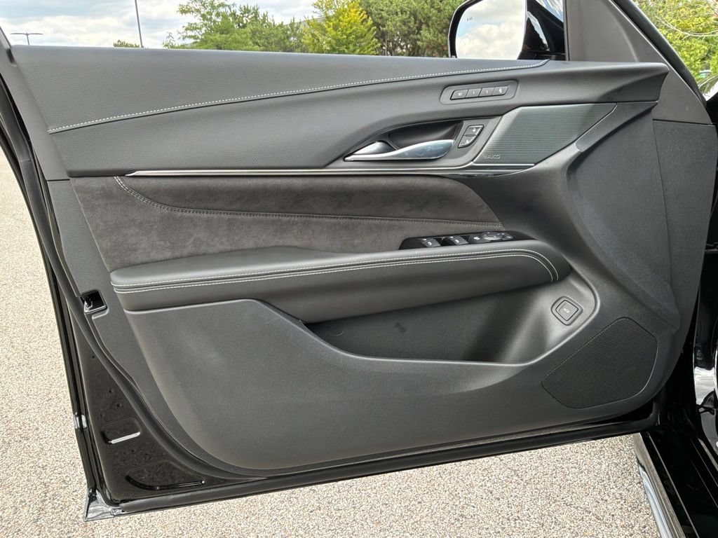 New 2026 Black Raven Cadillac V-Series Blackwing image 21