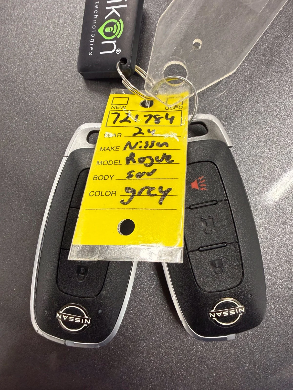 Used 2024 Gray Nissan S image 28