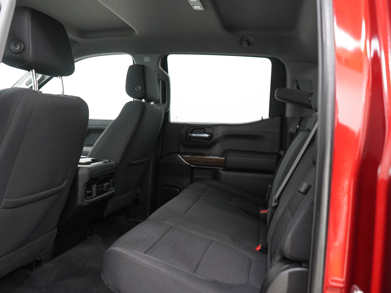 Used 2021 CHERRY RED TINTCOAT Chevrolet RST image 15