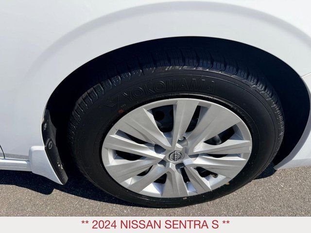 Certified Used 2024 White Nissan S image 8