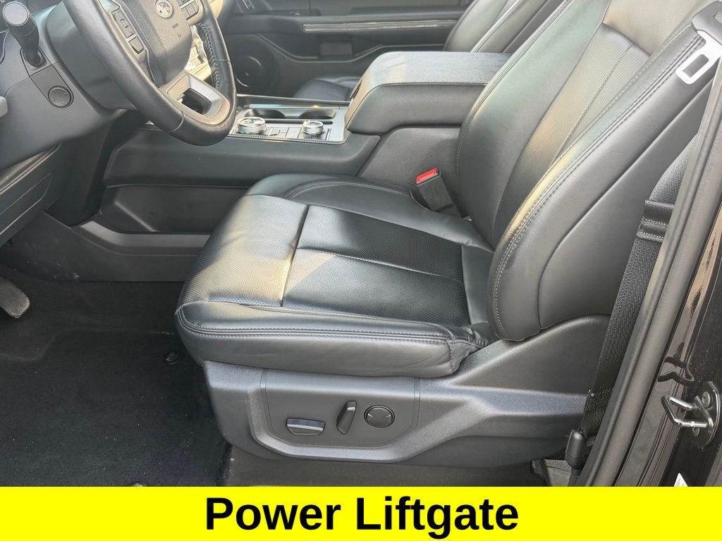 Used 2024 Black Metallic Ford XLT image 11