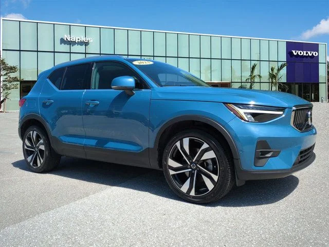 2023 Volvo XC40 Ultimate