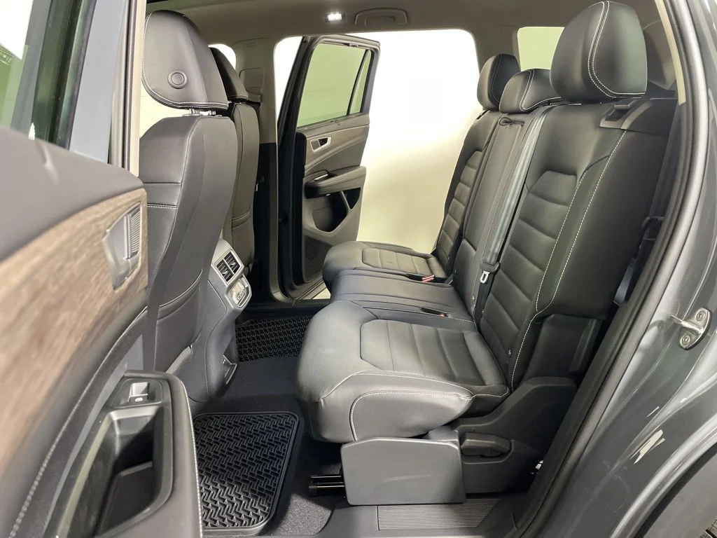 New 2026 Gray Volkswagen 2.0T SEL image 18