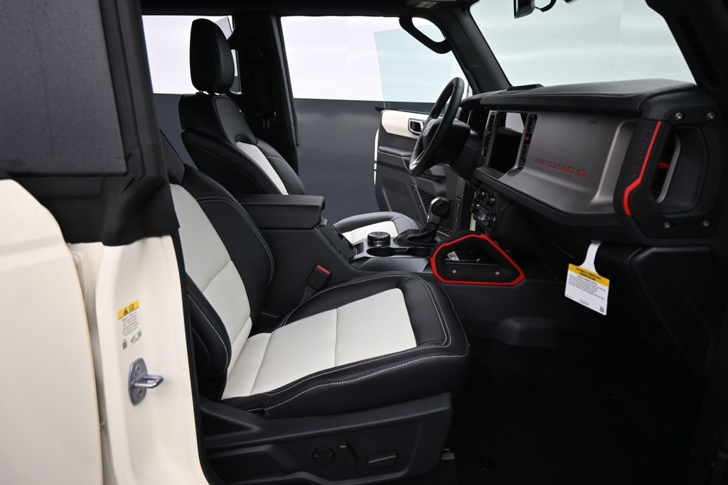 New 2026 White Ford Outer Banks image 30