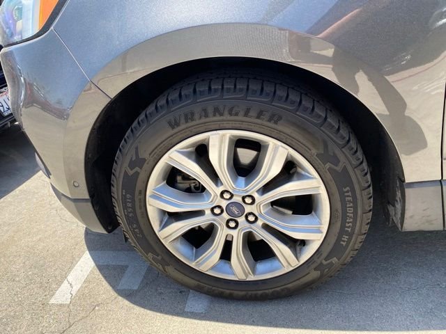 Used 2020 Gray Ford Titanium image 15