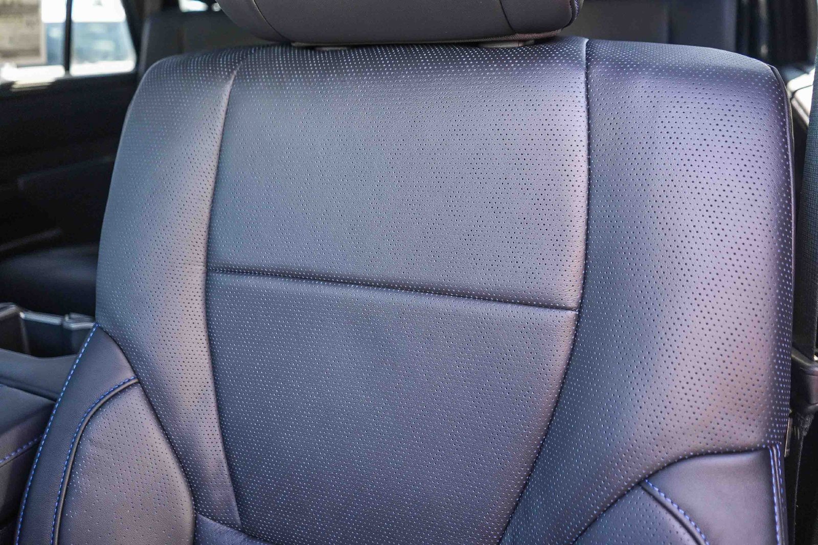 New 2026 Celestial Silver Metallic Toyota  Platinum image 33