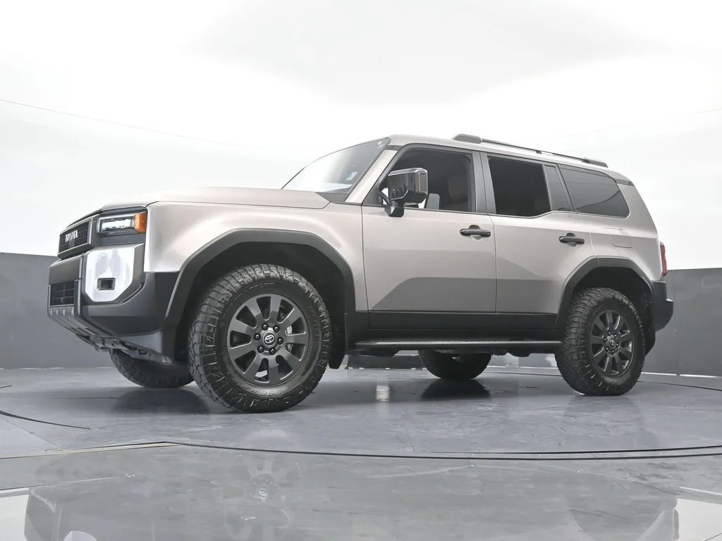 Used 2025 Meteor Toyota Base image 59
