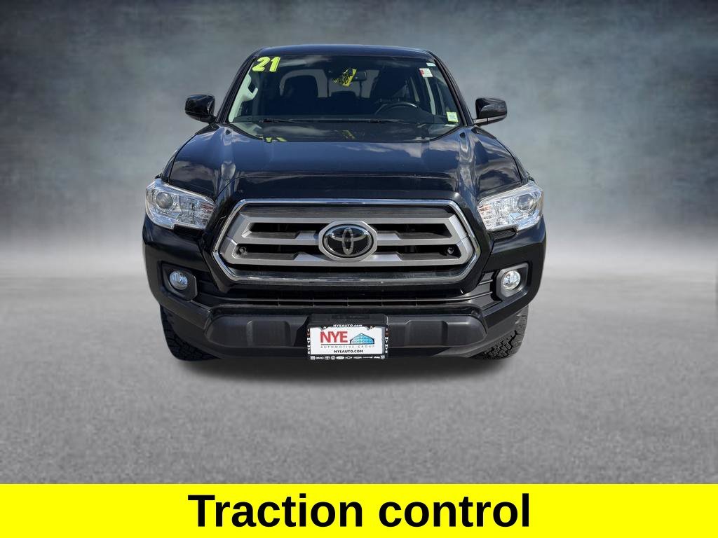 Certified Used 2021 Midnight Black Metallic Toyota SR5 image 10