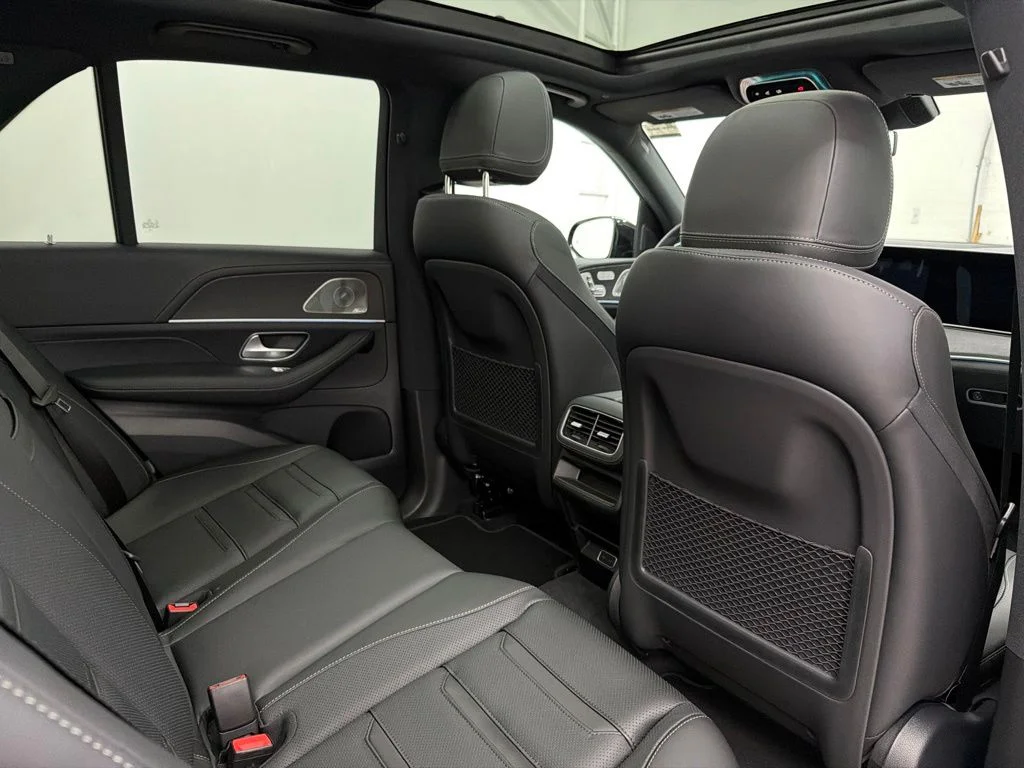 New 2027 Black Mercedes-Benz  image 29