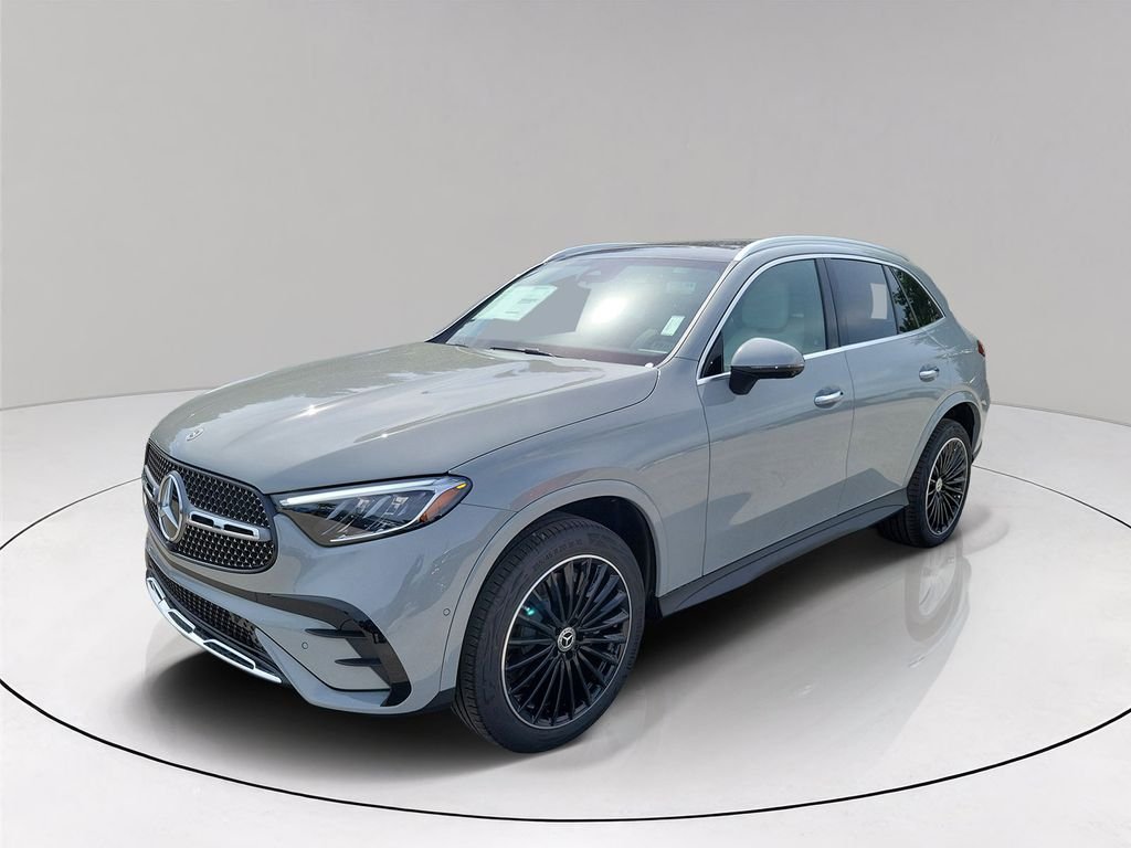New 2027 MANUFAKTUR Alpine Grey Mercedes-Benz GLC 300 image 3