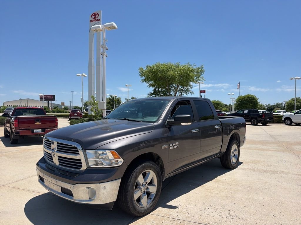 2018 RAM 1500 Big Horn 4x4 Crew Cab 5'7's photo