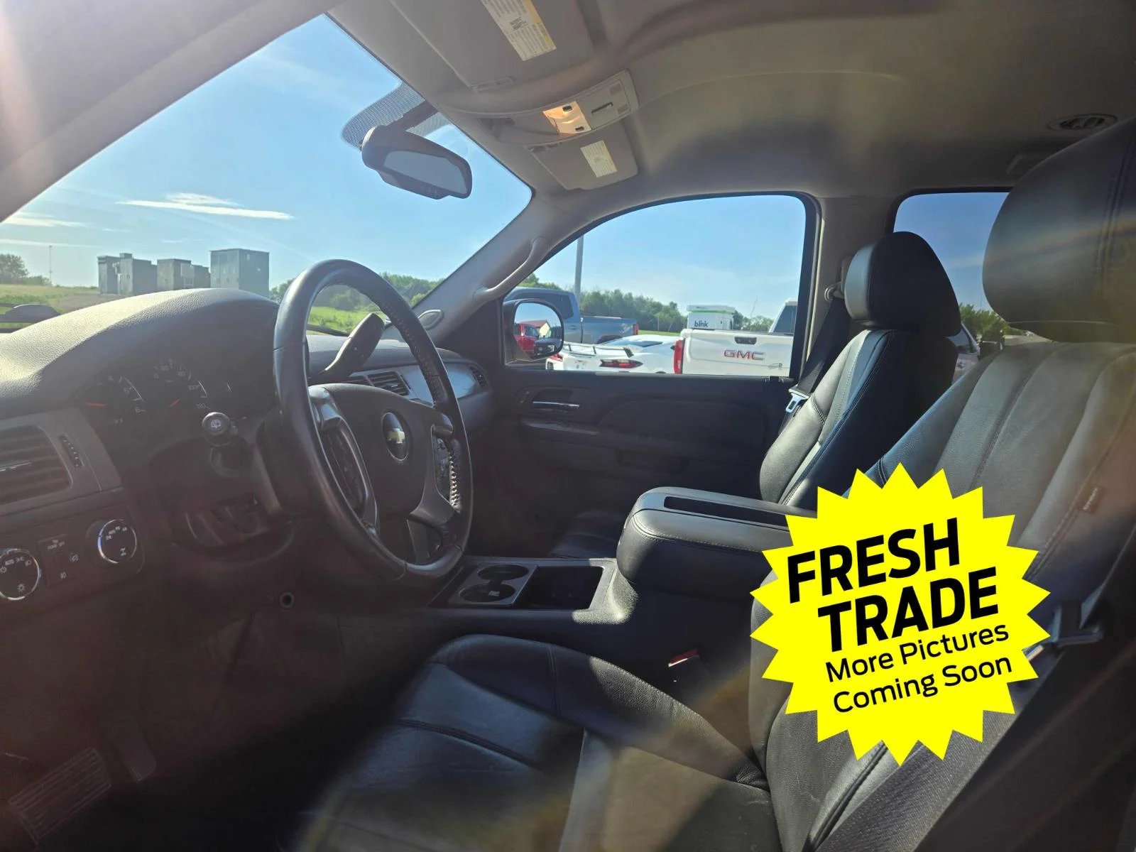 Used 2010 Black Chevrolet LT image 9