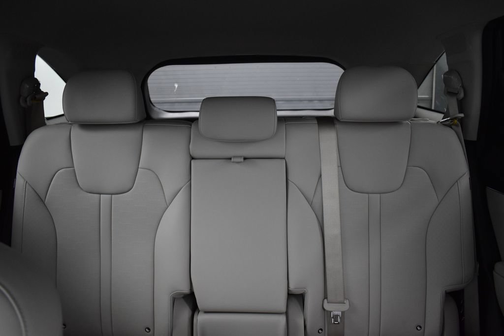New 2026 Cityscape Green Kia EX image 17