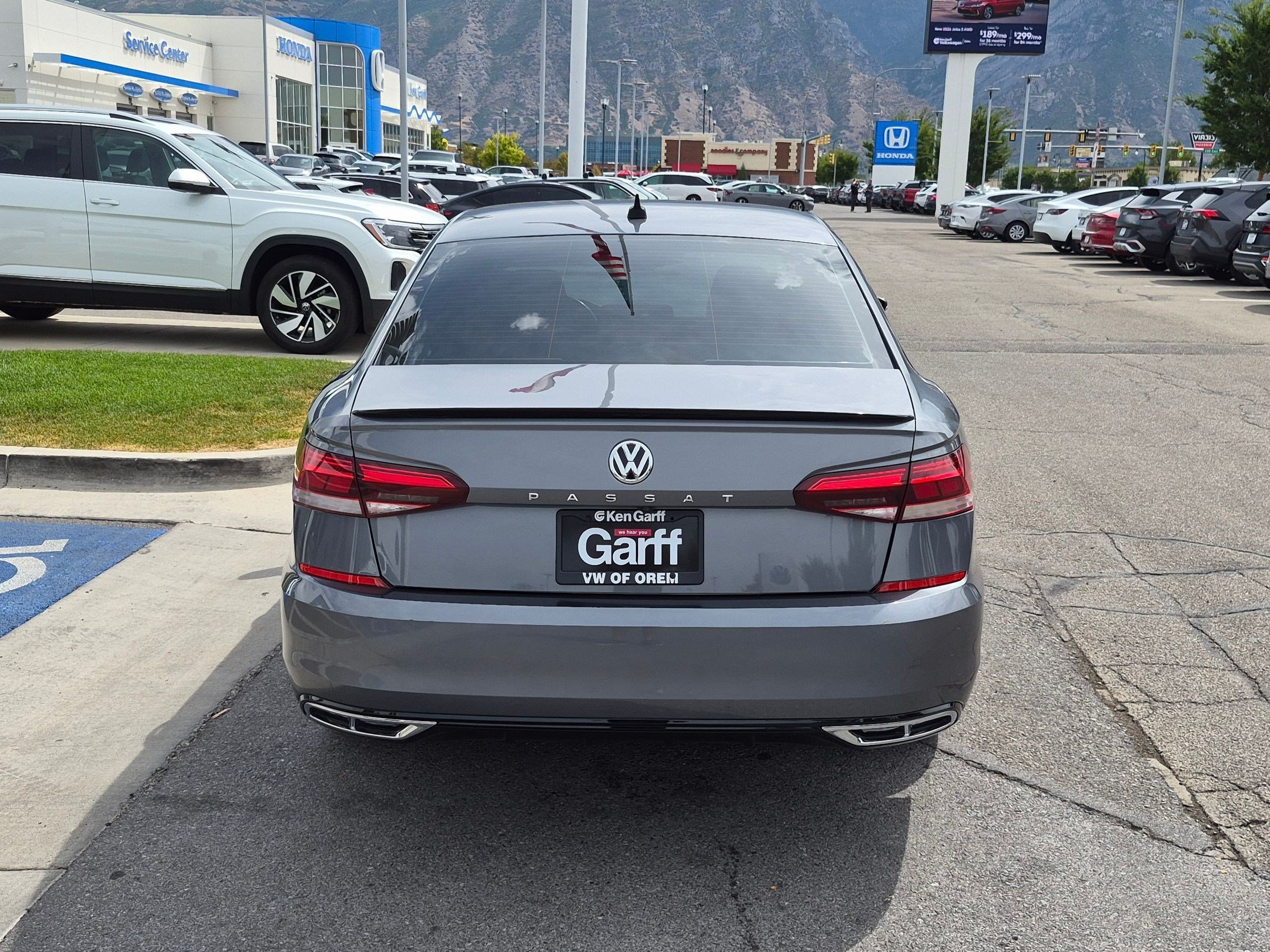 Used 2021 Platinum Gray Metallic Volkswagen 2.0T R-Line image 4