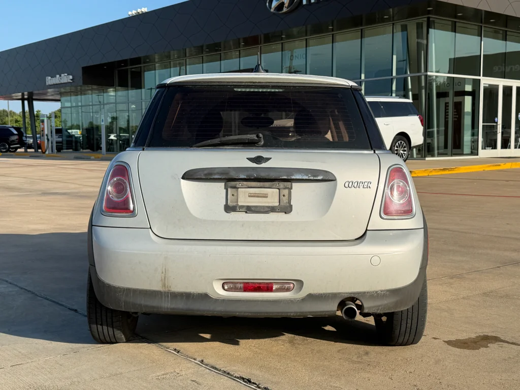 Used 2013 Velvet Silver Metallic MINI Cooper (M6) image 5