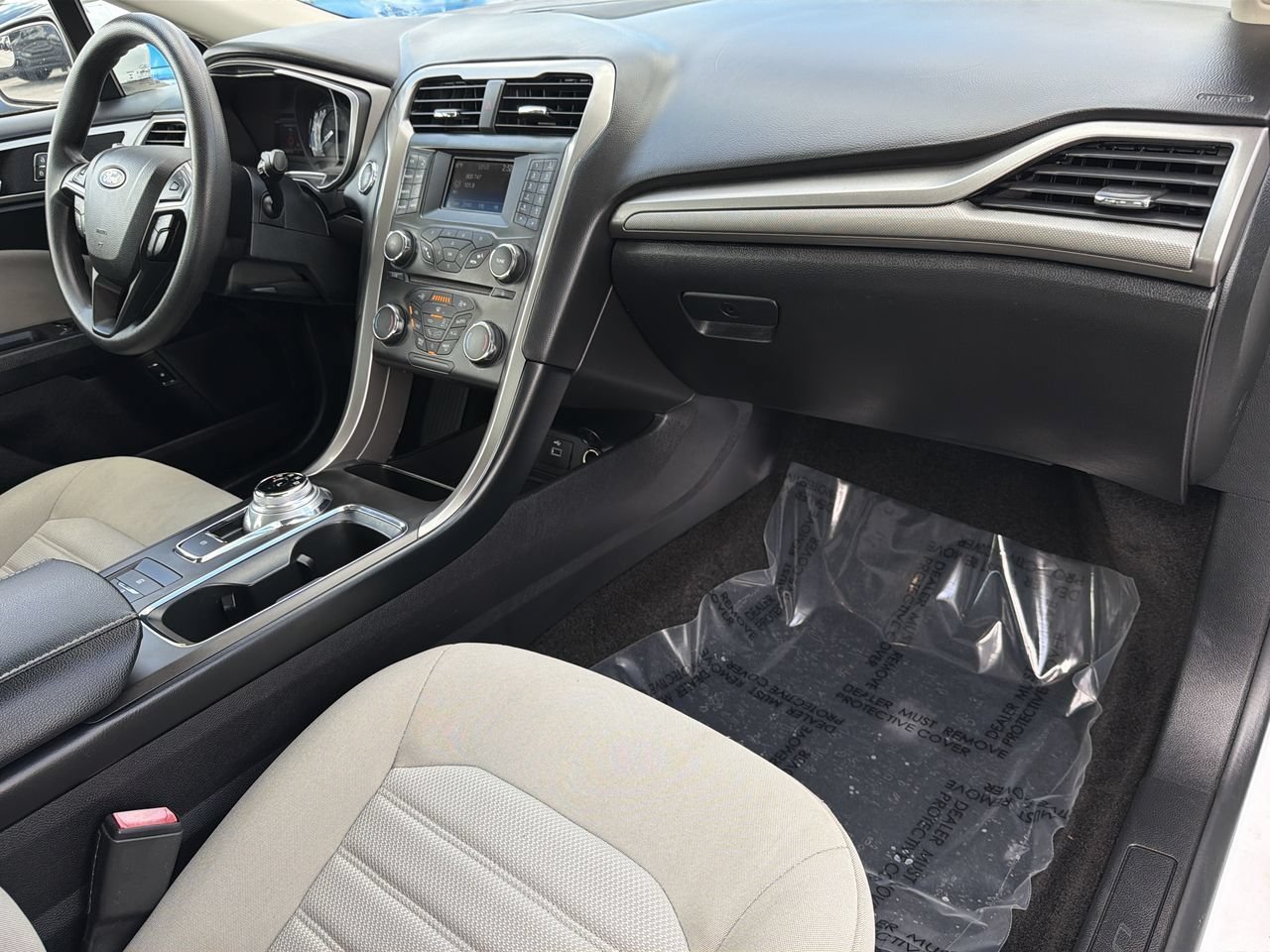 Used 2018 Oxford White Ford S image 11