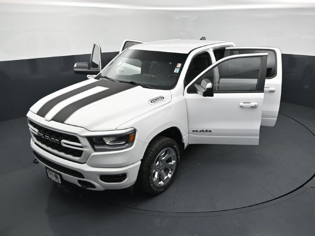 Used 2022 White Ram Big Horn/Lone Star image 25