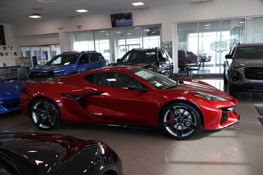 New 2026 Red Mist Metallic Tintcoat Chevrolet 2LZ image 8
