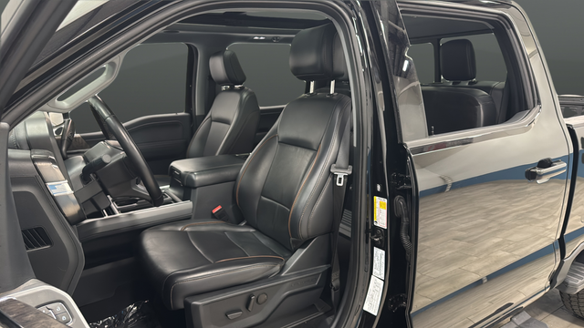 Used 2025 Agate Black Metallic Ford Lariat image 9